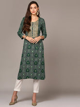 Women Green Viscose Rayon Bandhani regular Fit Kurta VCK9547